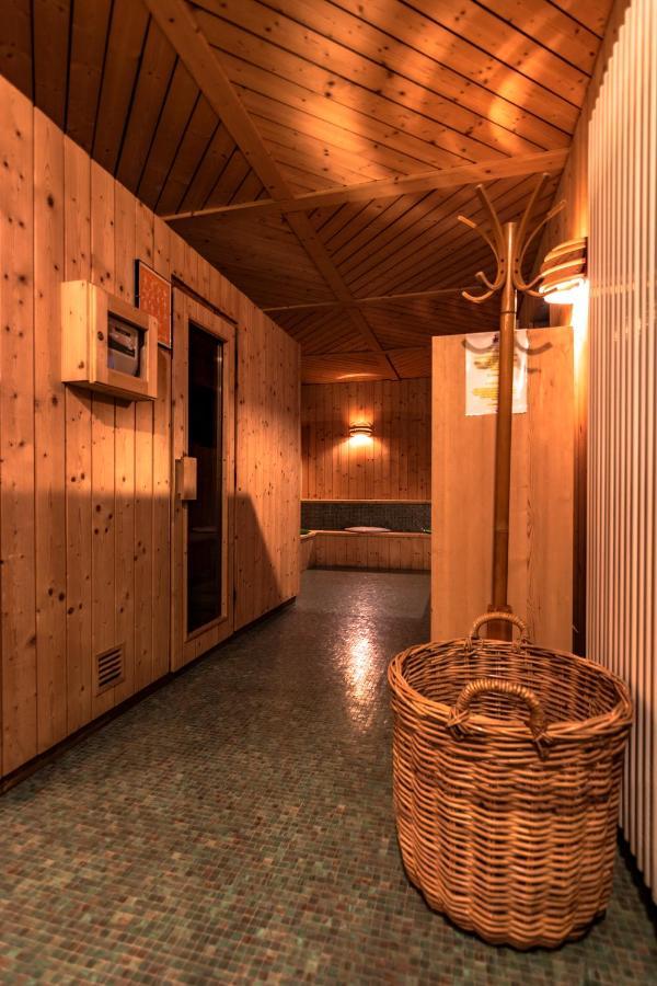 Hotel Planac Corvara In Badia Eksteriør billede