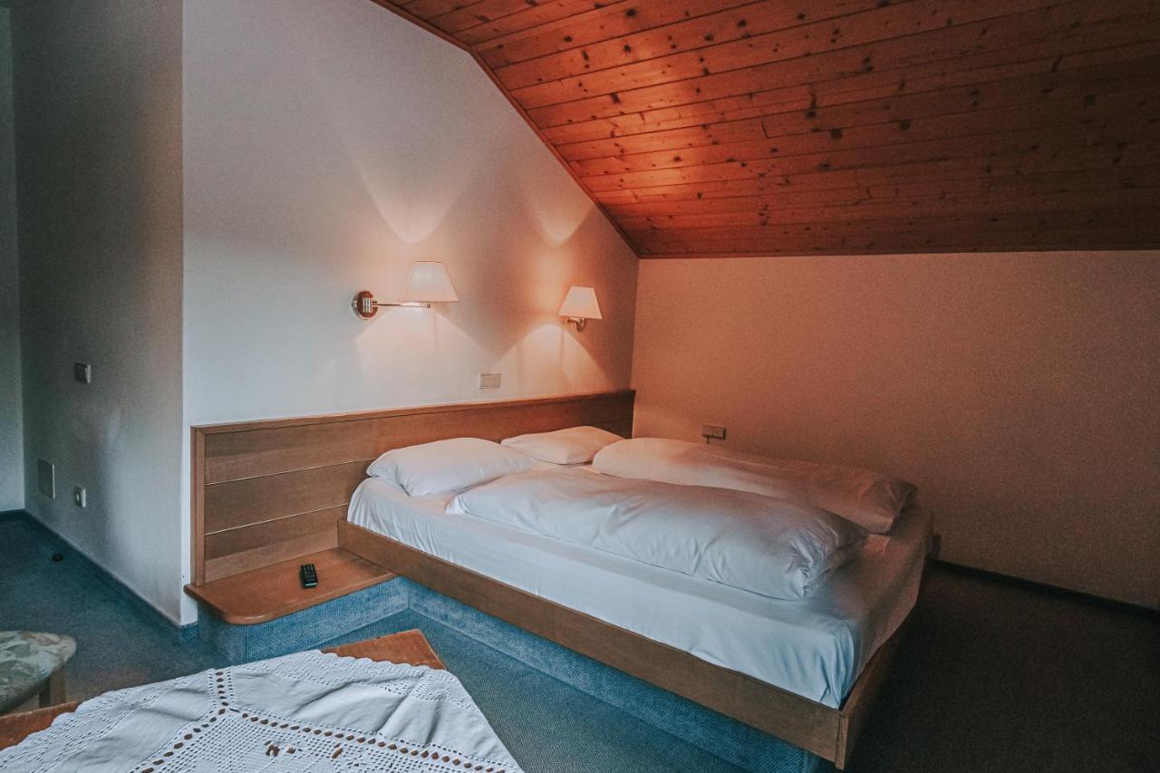 Hotel Planac Corvara In Badia Eksteriør billede