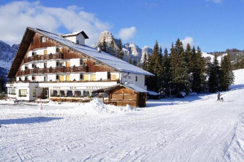 Hotel Planac Corvara In Badia Eksteriør billede